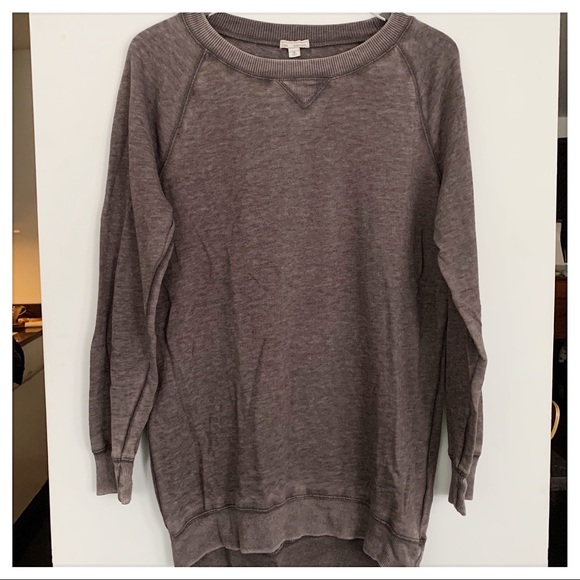 Grey Gap Sweatshirt - Picture 2 of 2